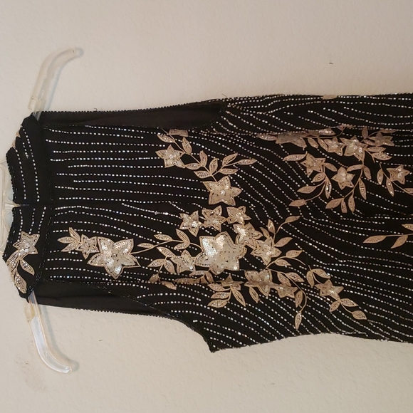 EVENING Dress - Picture 4 of 9